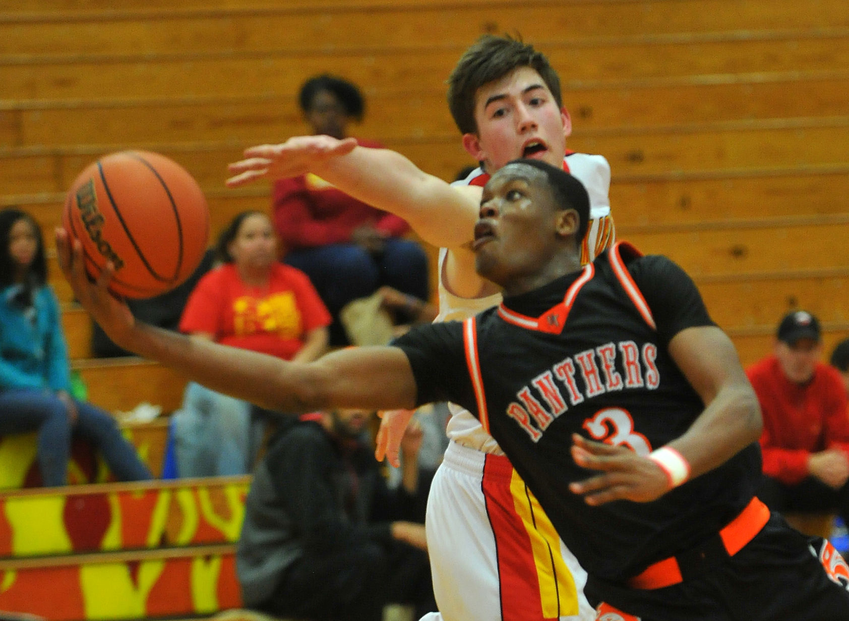 Rock Island vs United Township boys Class 4A Regional.